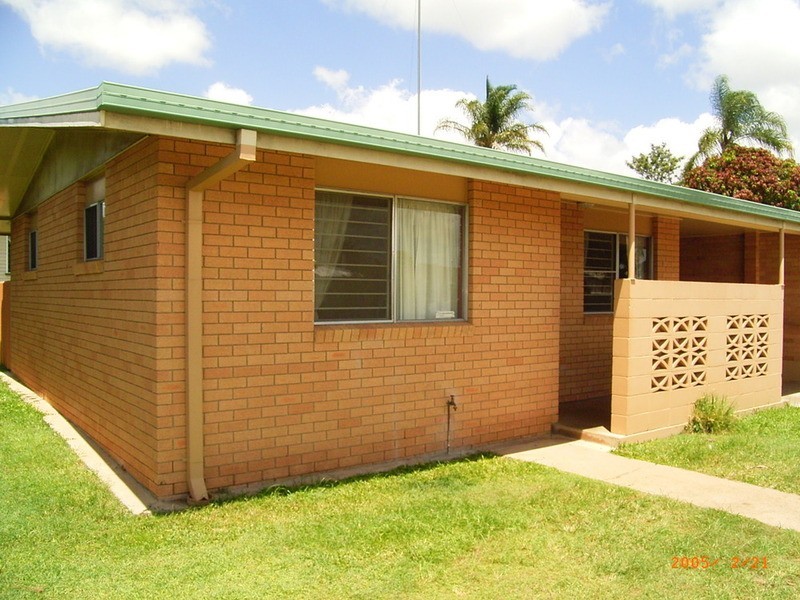 1/15  Robert Street, Bundaberg South QLD 4670