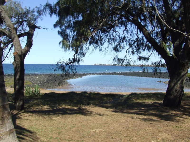 2/104 Miller Street, Bargara QLD 4670
