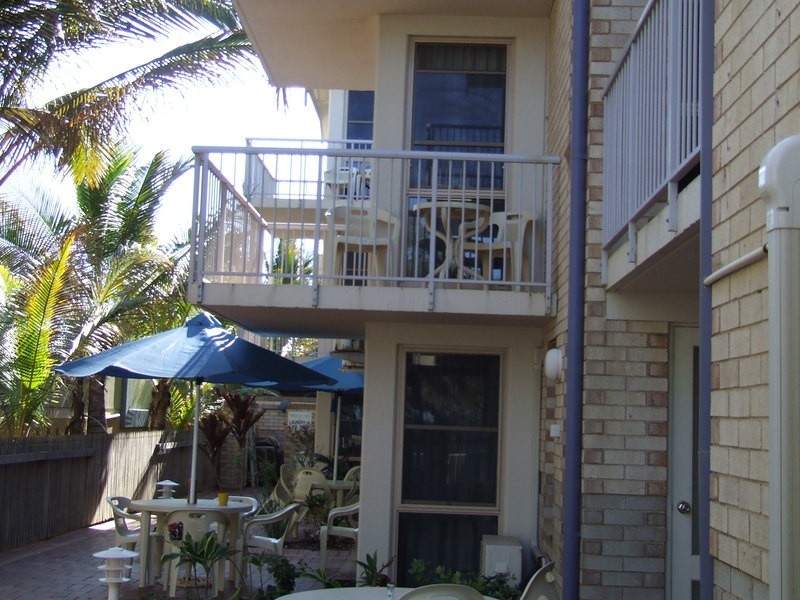 2/104 Miller Street, Bargara QLD 4670