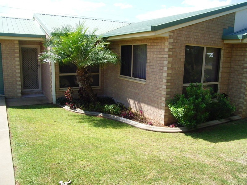21 Dennis Court, Bundaberg West QLD 4670