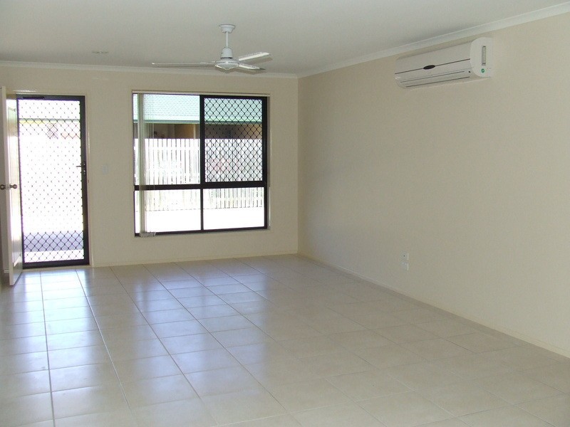 3/3 Robert Street, Bundaberg QLD 4670