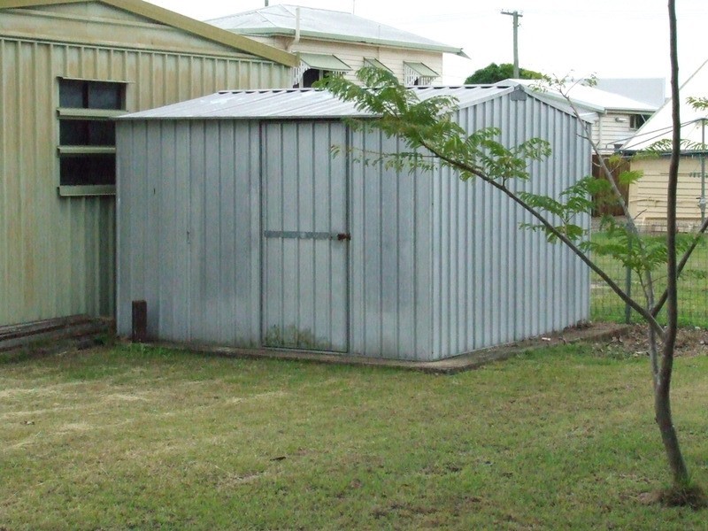 2 Bates Street, Bundaberg QLD 4670