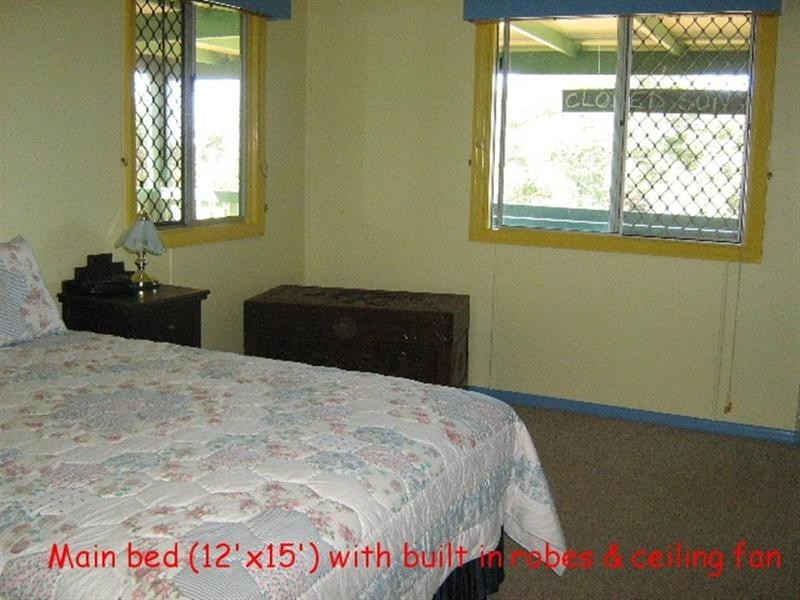 188 Seaview Road, Qunaba QLD 4670