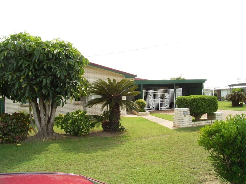 29 Sinclair Street, Avenell Heights QLD 4670