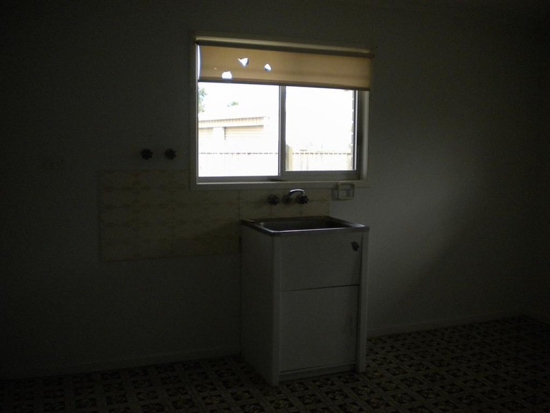 29 Sinclair Street, Avenell Heights QLD 4670