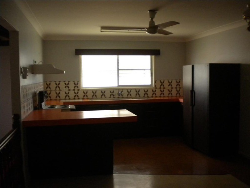 29 Sinclair Street, Avenell Heights QLD 4670