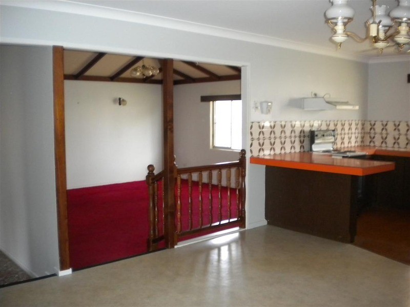 29 Sinclair Street, Avenell Heights QLD 4670