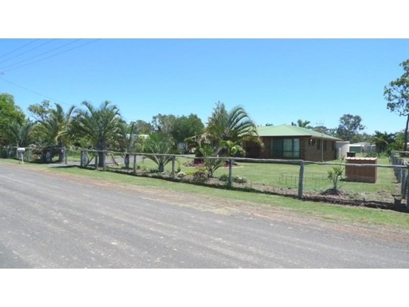 9 Pharlap Parade, Branyan QLD 4670