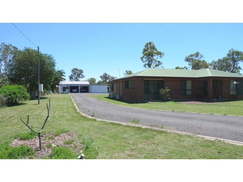 9 Pharlap Parade, Branyan QLD 4670