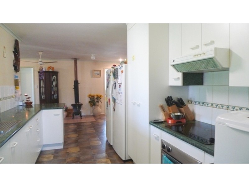 9 Pharlap Parade, Branyan QLD 4670