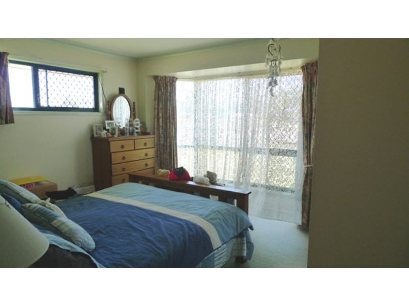 9 Pharlap Parade, Branyan QLD 4670