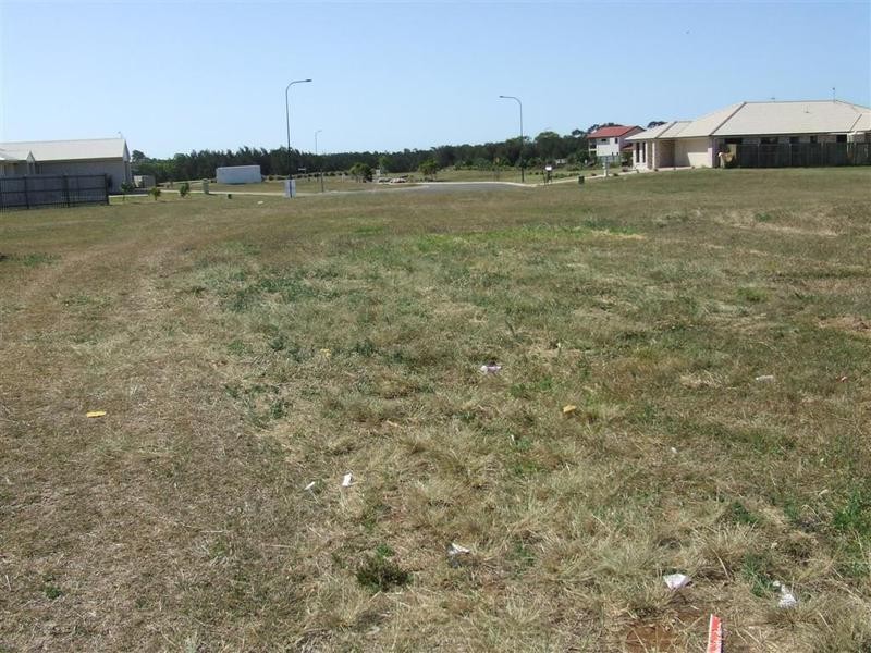 7  McCallum Close, Coral Cove QLD 4670