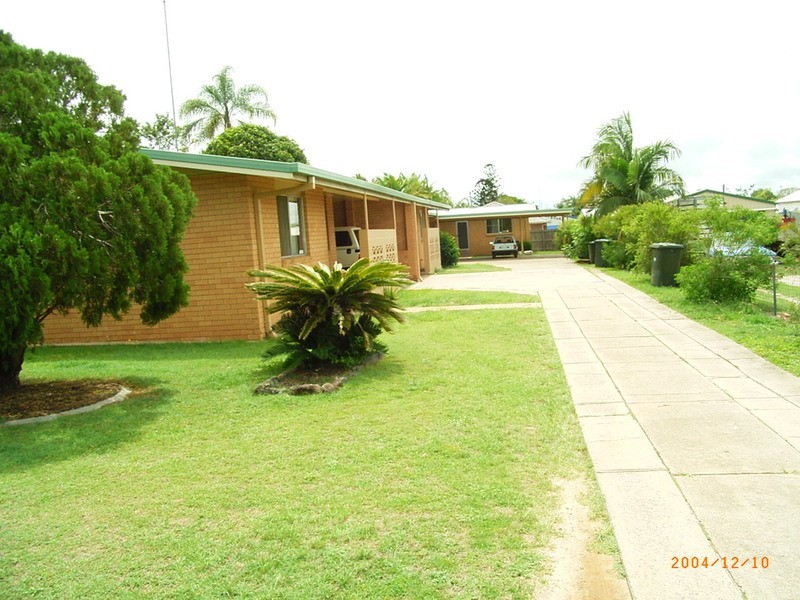 2/15 Robert Street, Bundaberg QLD 4670