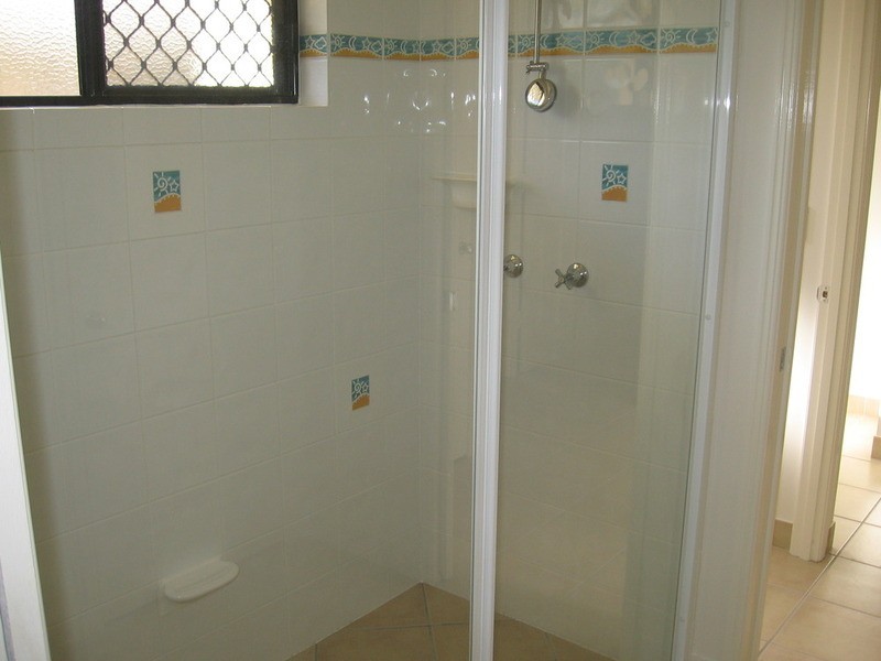3 Club Avenue, Moore Park Beach QLD 4670