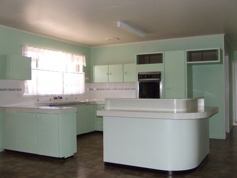 111 Elliott Heads Road, Kepnock QLD 4670