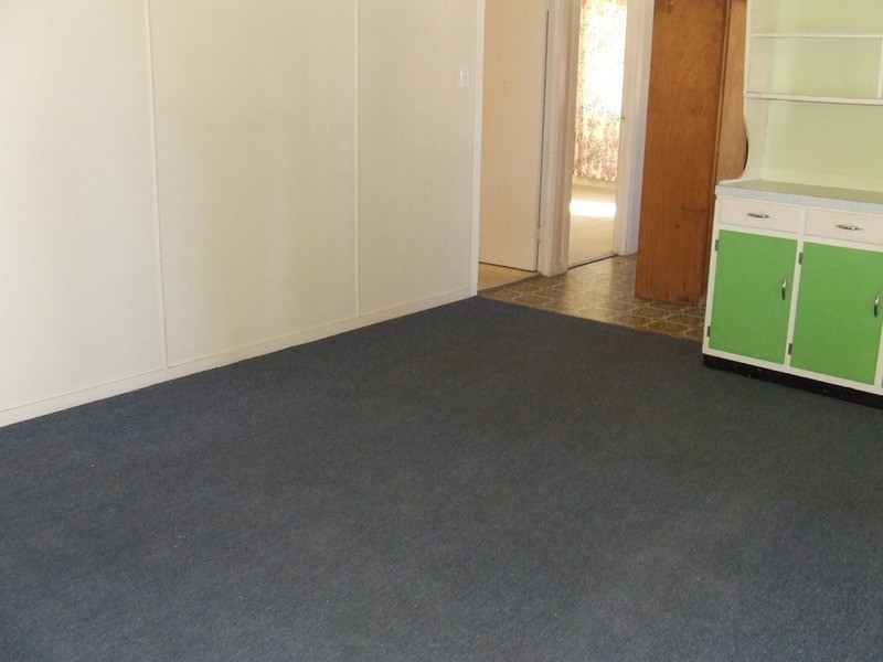 1/13 Dunkirk Street, Svensson Heights QLD 4670