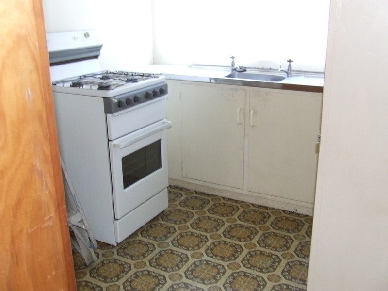 1/13 Dunkirk Street, Svensson Heights QLD 4670