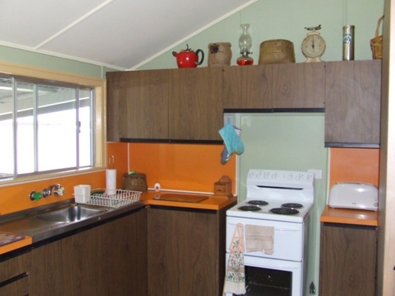 26 Jensen Street, South Kolan QLD 4670