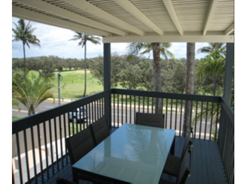 6/82 Miller Street, Bargara QLD 4670