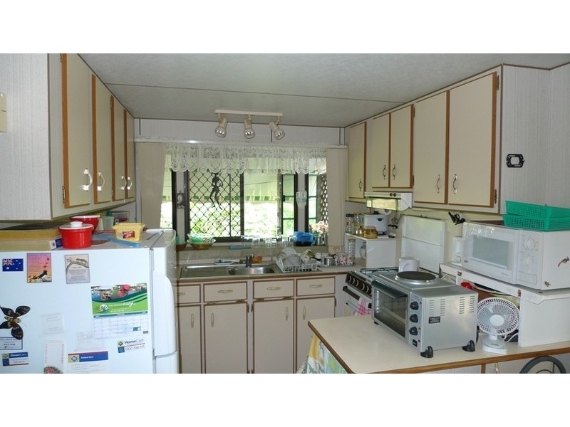 Thabeban QLD 4670