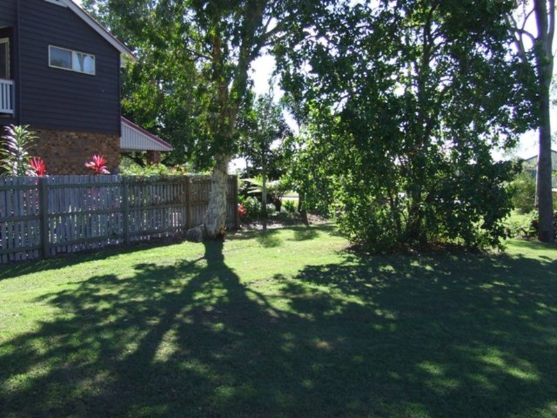 20 Mitchell Street, Elliott Heads QLD 4670