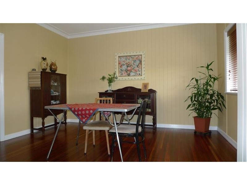 1 Walsh Street, Walkervale QLD 4670