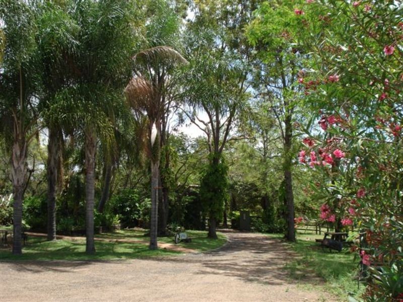 25 Bunyarra Drive, South Kolan QLD 4670