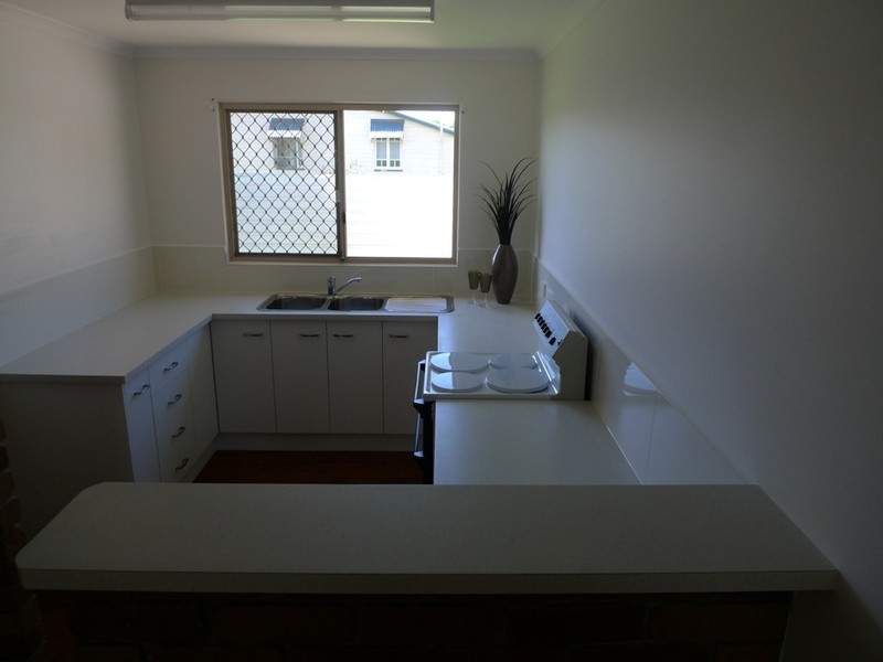 1-4/1 Finnis Street, Avenell Heights QLD 4670