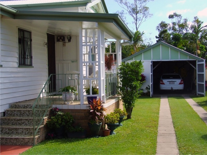 21 Alice Street, Walkervale QLD 4670
