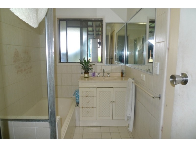 5 Ebbesen Street, Bundaberg East QLD 4670