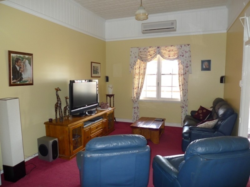 67 Woondooma Street, Bundaberg Central QLD 4670