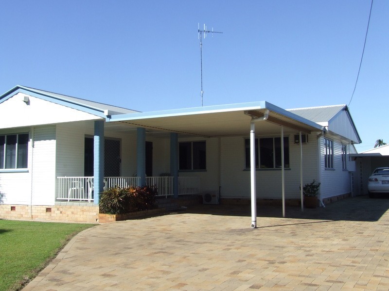 2 Quinn Street, Kepnock QLD 4670