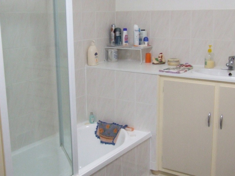 2 Quinn Street, Kepnock QLD 4670