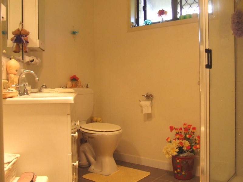 11 Brighton Close, Bundaberg North QLD 4670