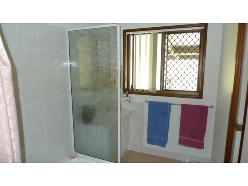 14 Double D Drive, Branyan QLD 4670