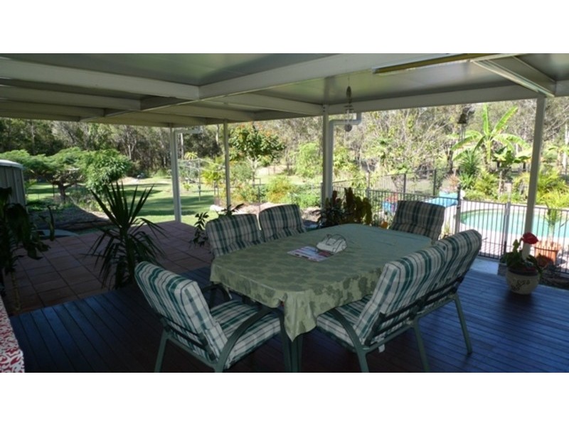 14 Double D Drive, Branyan QLD 4670