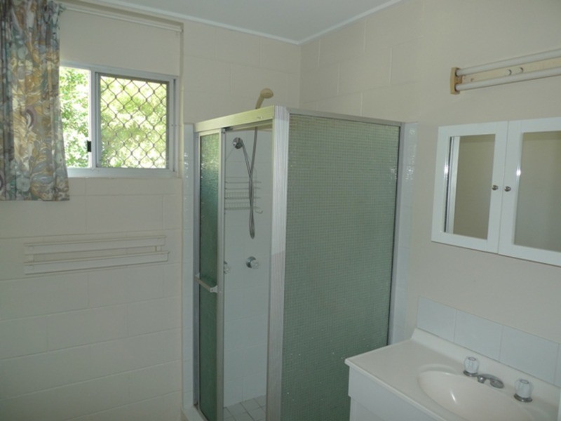 1/27 Payne Street, Avoca QLD 4670