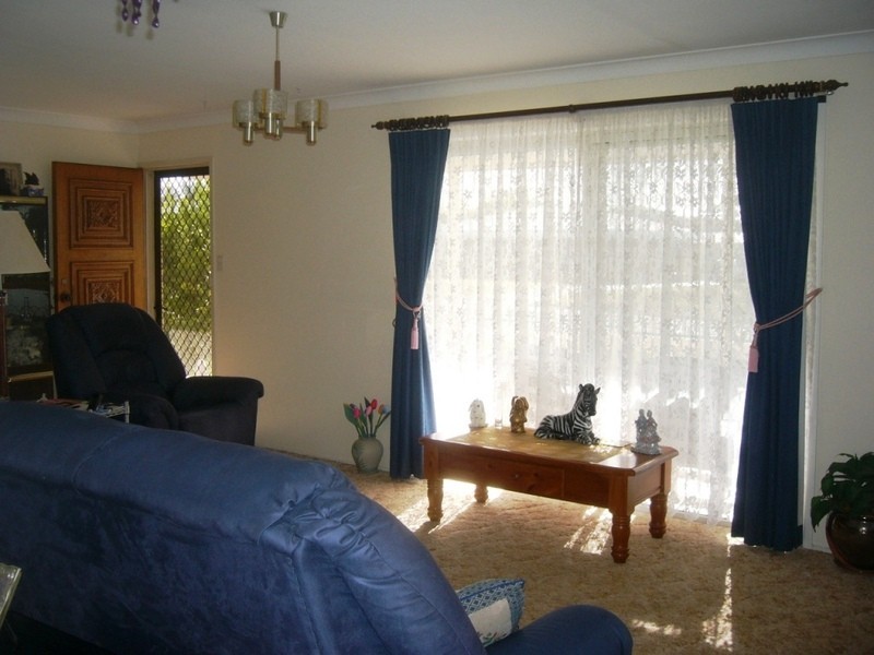 9 Hervey Street, Elliott Heads QLD 4670