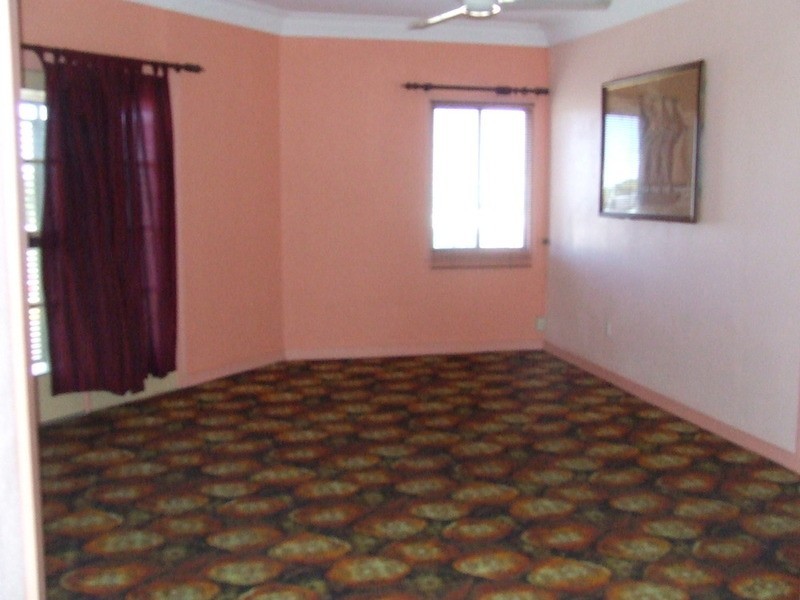 1/1 Bourbong Street, Bundaberg Central QLD 4670