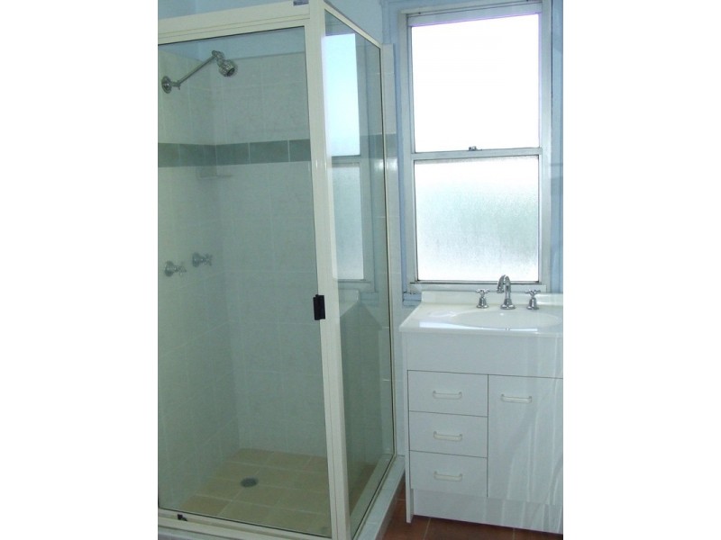 1/1 Bourbong Street, Bundaberg Central QLD 4670