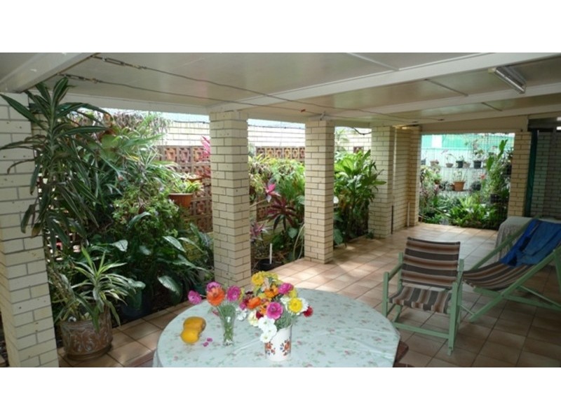 1 Cathcart Street, Bundaberg South QLD 4670