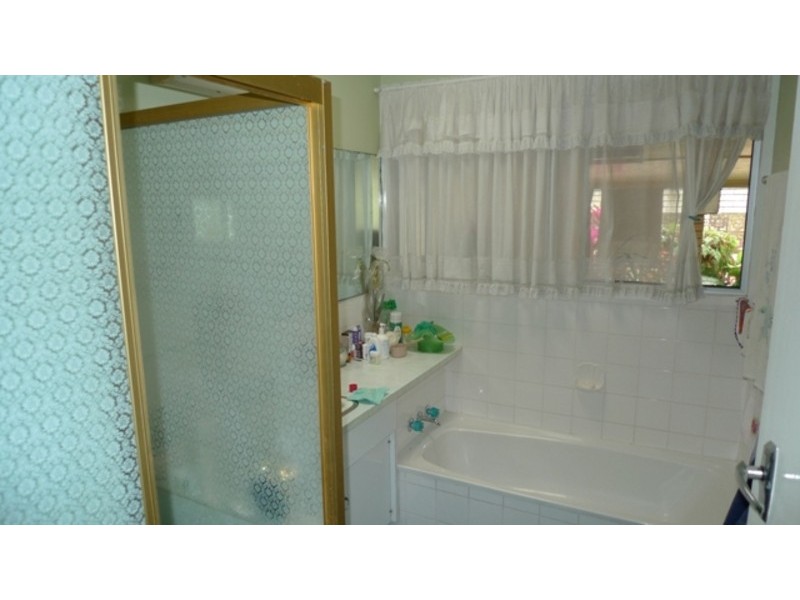 1 Cathcart Street, Bundaberg South QLD 4670