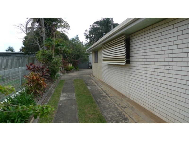 1 Cathcart Street, Bundaberg South QLD 4670