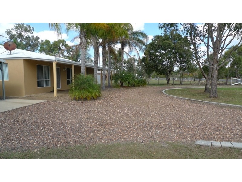 85 Pharlap Parade, Branyan QLD 4670