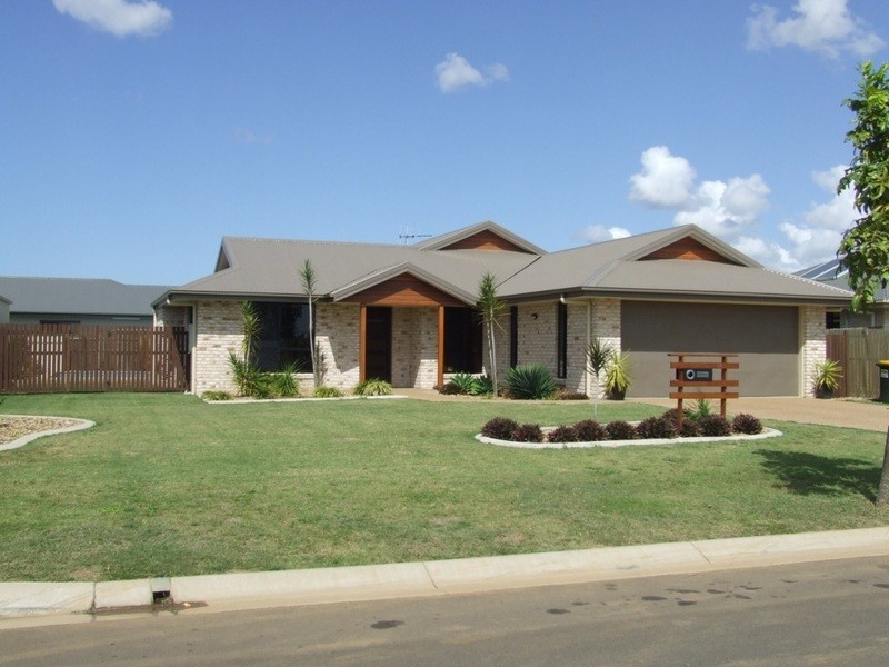 54 Greathead Road, Ashfield QLD 4670