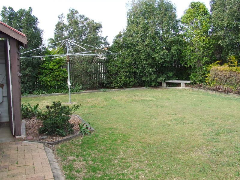 Avenell Heights QLD 4670