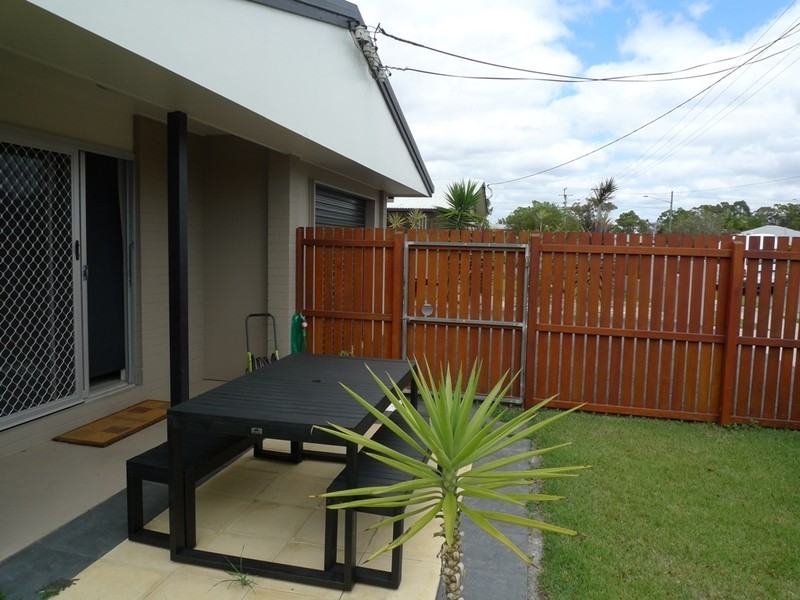 1/6A Dunn Street, Avenell Heights QLD 4670