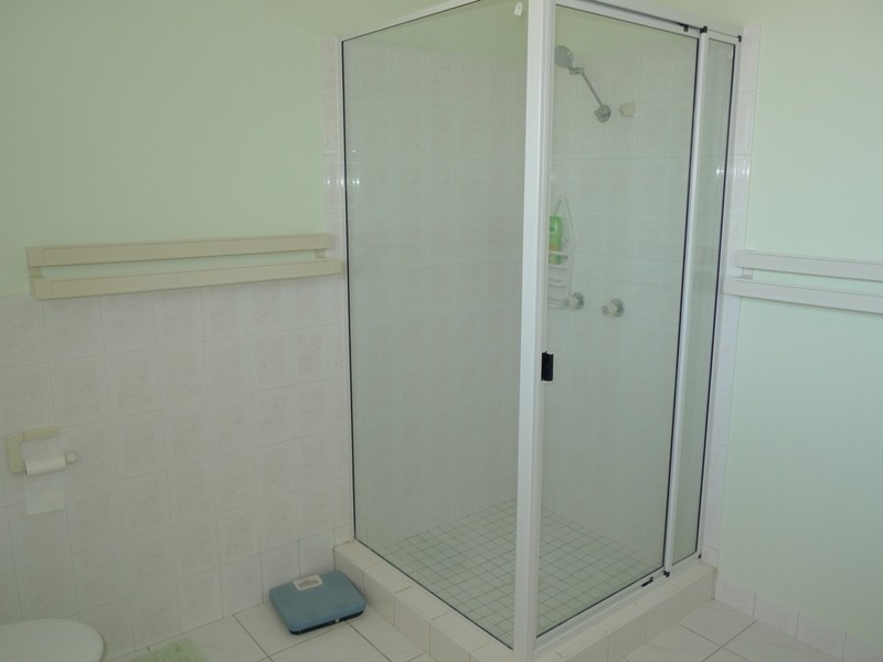 70 Clive Crescent, Kepnock QLD 4670