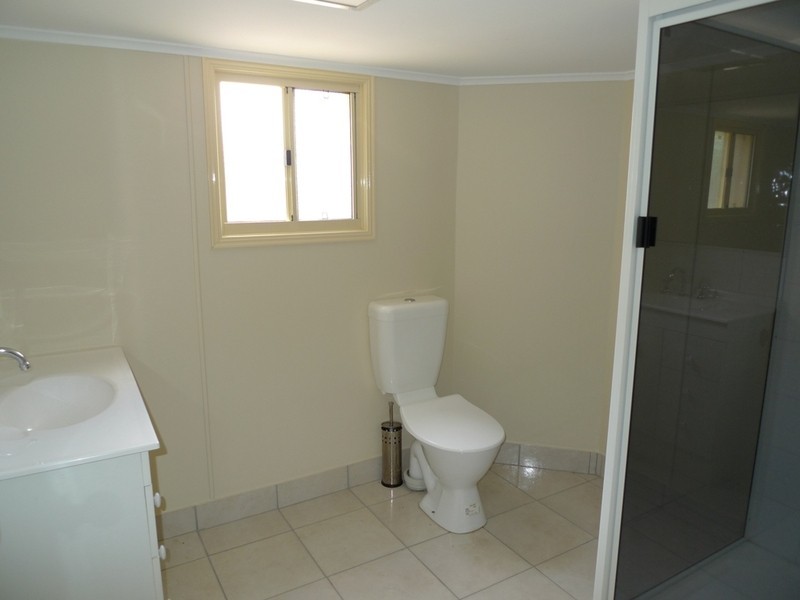 21 Pitt Street, Walkervale QLD 4670