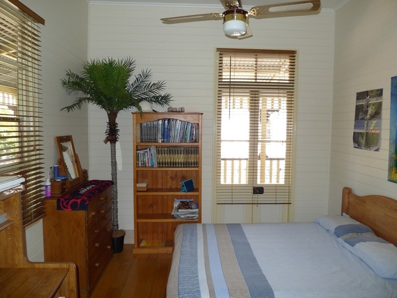 21 Pitt Street, Walkervale QLD 4670